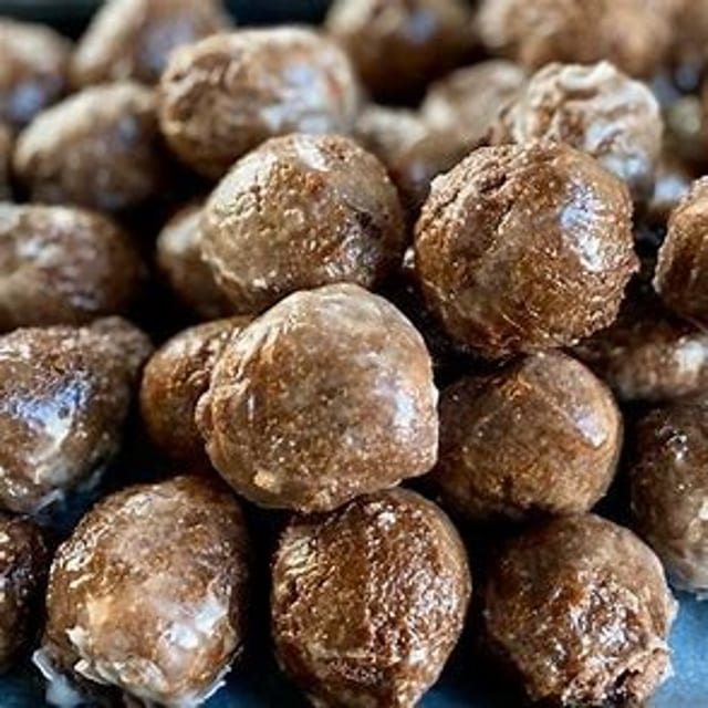 1 Dz Chocolate Donut Hole.
