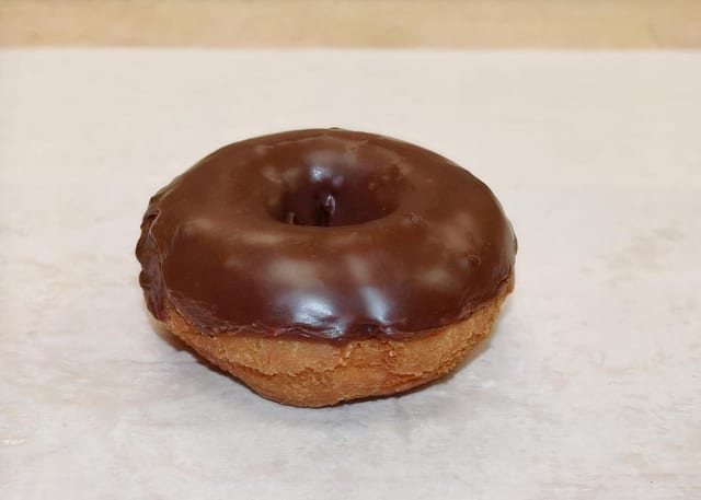 Brown Cake Choc-Frost.