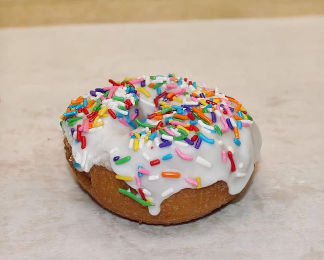 Brown Cake Van-Sprinkle.