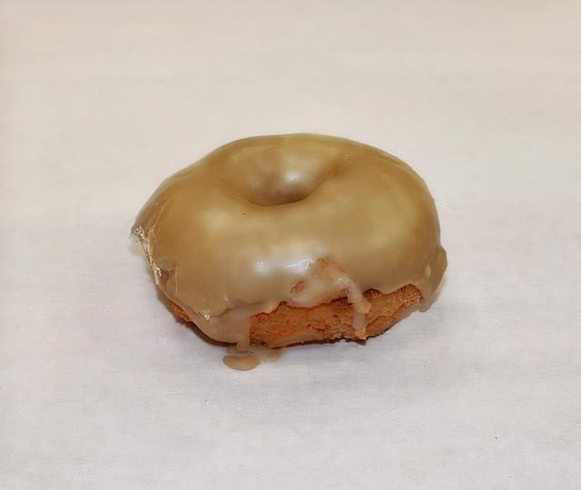 Brown Cake Maple.